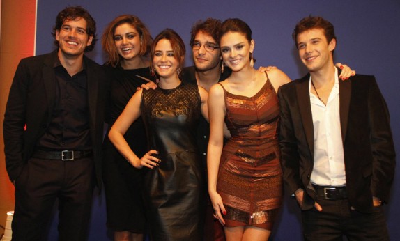 Os protagonistas da trama das 19h (Foto: Reinaldo Marques / TV Globo)