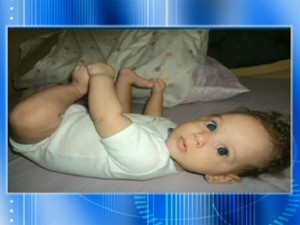 Manuella, de 10 meses, morreu após ficar quatro horas dentro de carro (Foto: Reprodução TV Globo)