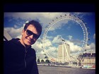 Rodrigo Faro publica fotos em cartões postais de Londres