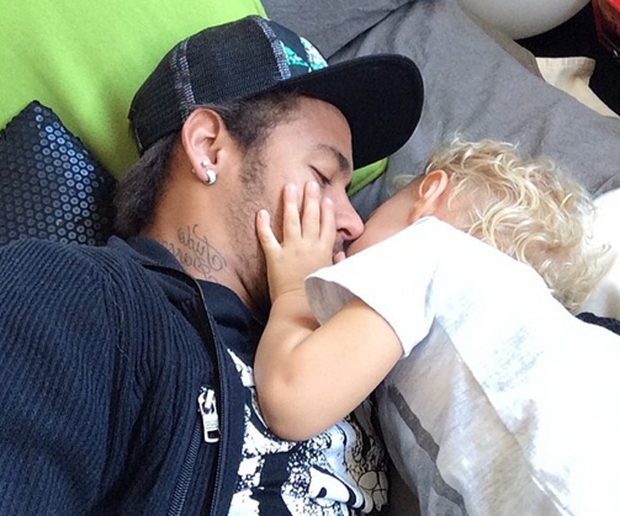 Neymar com o filho (Foto: Reprodução / Instagran)