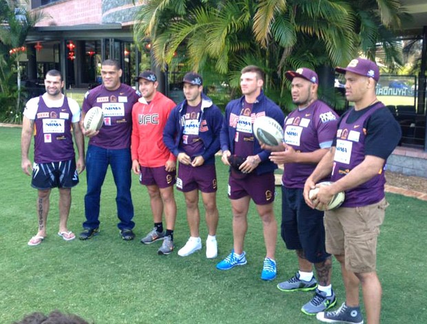 Maurício Shogun, Antônio Pezão, Mark Hunt e James Te Huna UFC rugby Brisbane Broncos (Foto: Reprodução / Facebook )