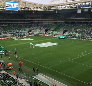 Embalado, Coritiba busca alívio contra Palmeiras, focado na Copa do Brasil