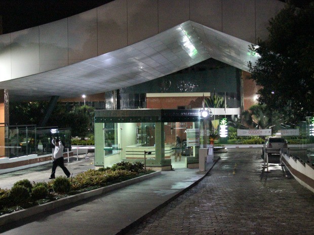 Turista que passou mal foi atendido neste hospital da Zona Sul de Manaus (Foto: Marcos Dantas/G1 AM) Turista que passou mal foi atendido neste hospital da Zona Sul de Manaus (Foto: Marcos Dantas/G1 AM)