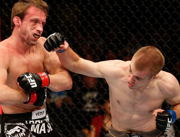 Brad Pickett Michael McDonald ufc fight night (Foto: Agência Getty Images)