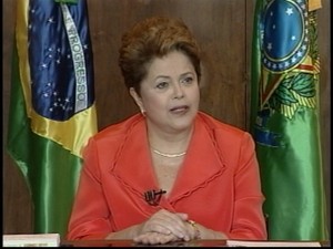 Dilma diz que só remarca viagem aos EUA após pedido de desculpas por espionagem/GNews (Foto: Reprodução Globo News)