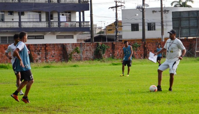 VascoAC aposta em formação ousada para buscar 1ª vitória no Acreano