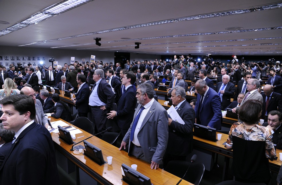 CCJ da Câmara durante discussão do relatório sobre denúncia contra Temer (Foto: Cleia Viana / Câmara dos Deputados)