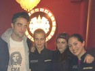 Robert Pattinson e Kristen Stewart jantam juntos em Londres