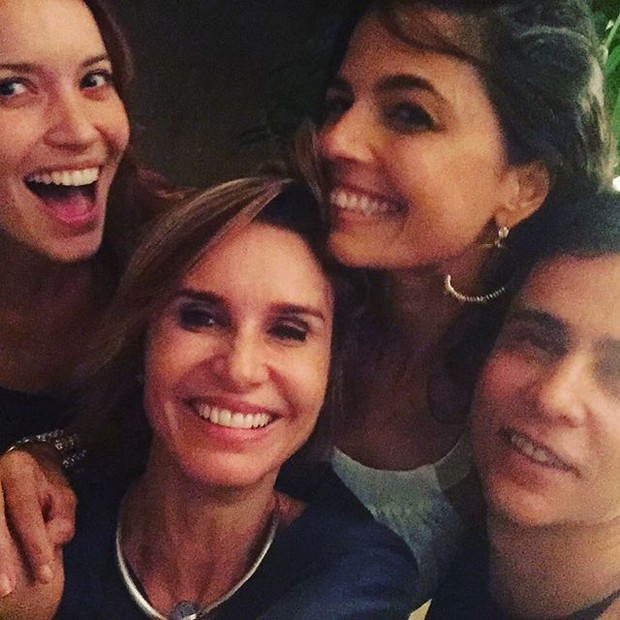 Nathalia Dill, Paula Burlamaqui e Emanuelle Araújo em festa (Foto: Instagram/ Reprodução)
