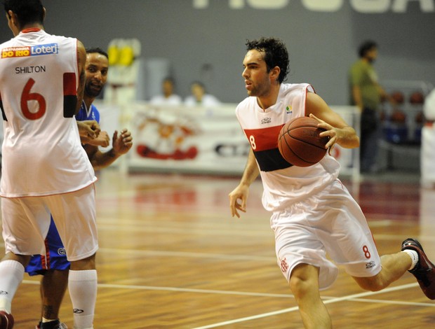 Vitor Benite do Flamengo na vitória sobre o Suzano (Foto: Foto: Alexandre Vidal/Fla Imagem) Vitor Benite do Flamengo na vitória sobre o Suzano (Foto: Foto: Alexandre Vidal/Fla Imagem)