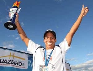 Victor Simões maratona aquática (Foto: Satiro Sodré / CBDA)