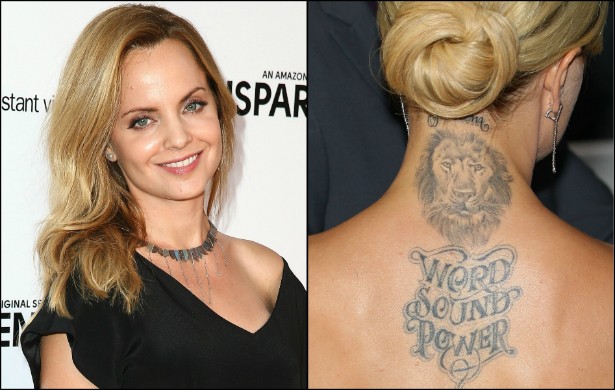 A atriz Mena Suvari tem diversas tattoos. O namorado dela, Salvador Sanchez, é tatuador. (Foto: Getty Images)
