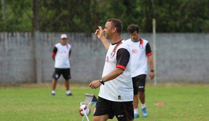 Fabinho Santos Joinville (Foto: Beto Lima/JEC)
