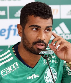 Thiago Santos cobra reação urgente: 