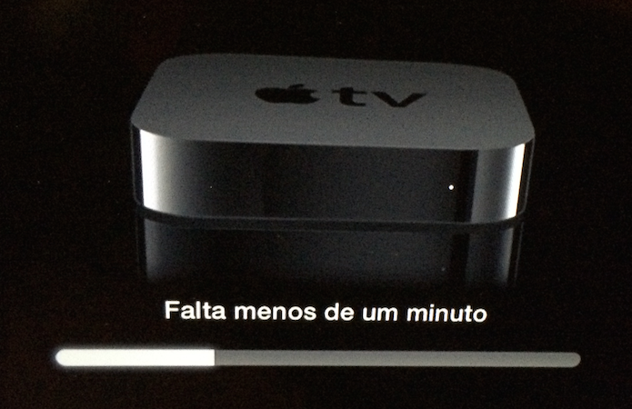 Atualização da Apple TV em andamento (Foto: Reprodução/Edivaldo Brito) 