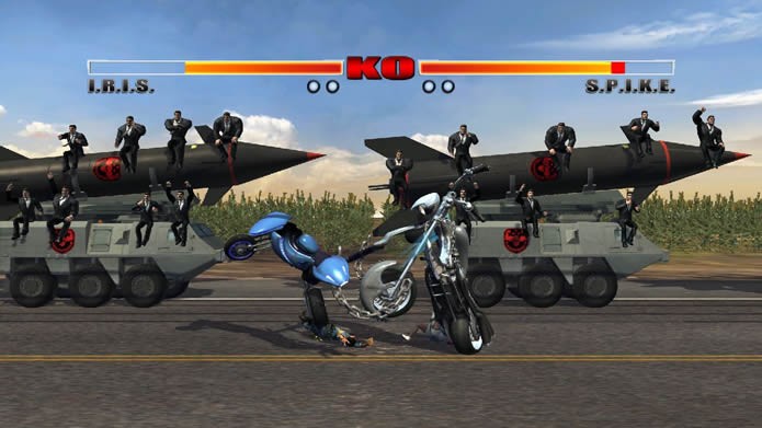 Alternando frequentemente a jogabilidade e os estilos de combate, LocoCycle possui um ritmo bastante frenético (Foto: Divulgação/Twisted Pixel Games)