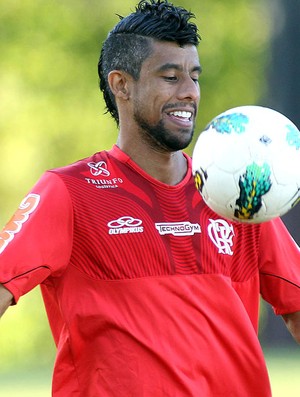Léo Moura, treino Flamengo (Foto: Maurício Val / Vipcomm)