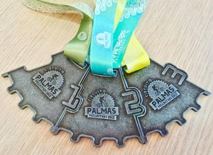 Medalhas para o Circuito de Mountain Bike (Foto: Divulgação/ Fundesportes)