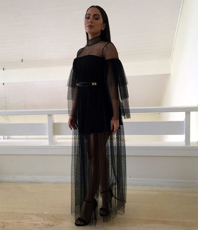 Anitta escolhe look 'total black' para 'Melhores do Ano 2015' (Foto: Arquivo Pessoal)