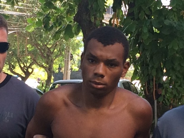 Gutemberg Rodrigues Minas, de 19 anos, é suspeito de matar Ana Beatriz de Andrade, de 14 anos, no Morro dos Macacos (Foto: Alba Valéria Mendonça/G1) Gutemberg Rodrigues Minas, de 19 anos, é suspeito de matar Ana Beatriz de Andrade, de 14 anos, no Morro dos Macacos (Foto: Alba Valéria Mendonça/G1)