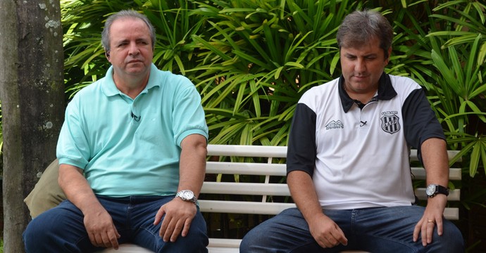 Com cores 'invertidas', Vadão e Kleina se reencontram após 'dérbi do século'