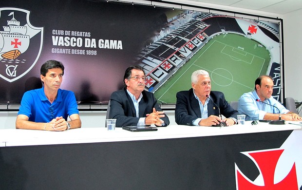 Renê Simões coletiva Vasco apresentação (Foto: Gustavo Rotstein / Globoesporte.com)