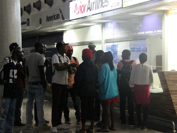 Cerca de 150 haitianos deixaram o país em busca de emprego no Brasil (Foto: Suelen Gonçalves/ G1 AM)