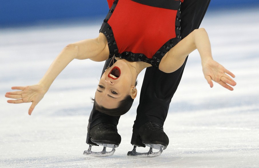 Com coreografia divertida, Ksenia Stolbova e Fedor Klimov, da Rússia, conquistaram o 1º lugar na categoria de patinação livre de duplas