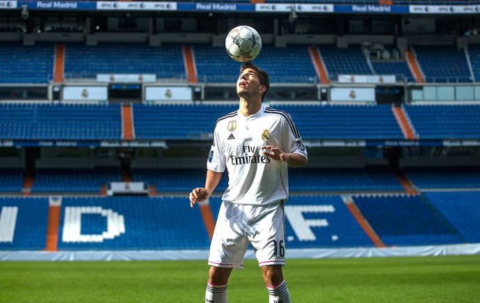 Lucas Silva, Apresentação Real Madrid (Foto: Agência AP )