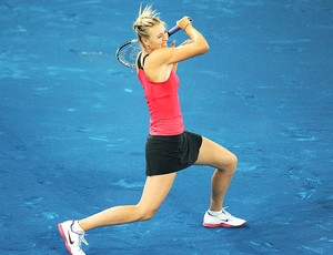 Maria Sharapova na partida contra Klara Zakapalova no Madri Open (Foto: Getty Images)