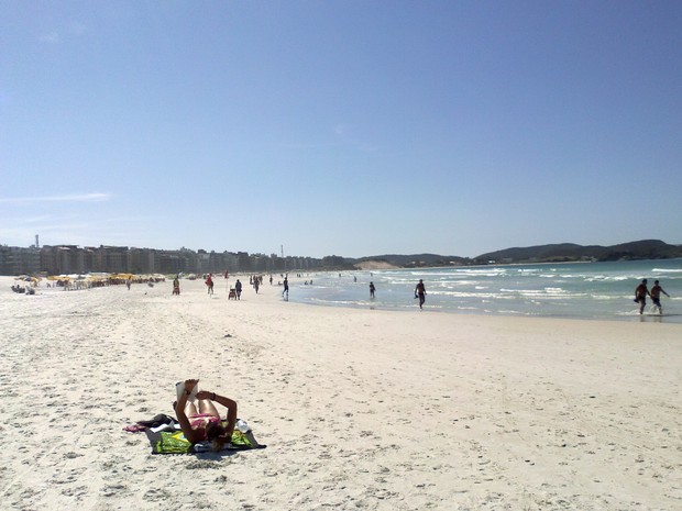 Praia do Forte, em Cabo Frio, RJ (Foto: Andreia Constâncio) Praia do Forte, em Cabo Frio, RJ (Foto: Andreia Constâncio)
