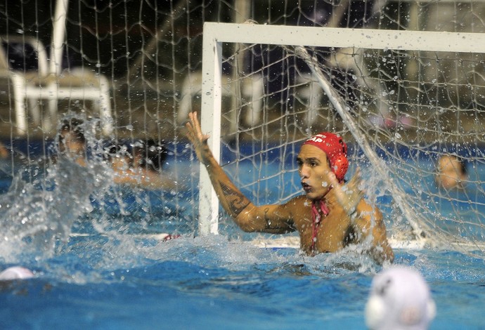 Thyê Mattos goleiro seleção brasileira de polo aquático Liga Nacional de polo aquático Paulistano (Foto: Marcos Ribolli / GloboEsporte.com)