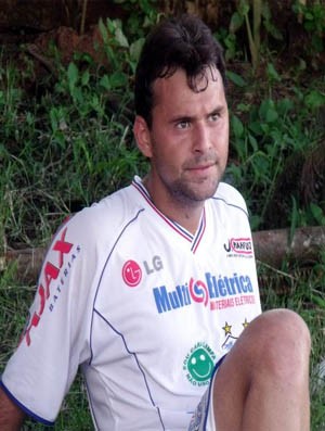 Lucas, do RCA Cruzeiro, time amador de Rio Preto que jogará contra o Tanabi de Túlio Maravilha (Foto: Reprodução/Amadorzão)