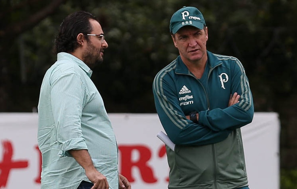 Diretor do Palmeiras sai em defesa de Cuca após críticas: 