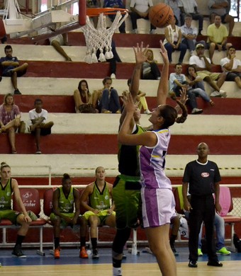São José Basquete x América-PE LBF (Foto: Arthur Marega Filho/São José Desportivo)