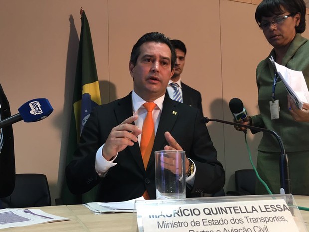 Ministro Mauricio Quintella durante entrevista em Brasília (Foto: Gabriel Luiz/G1)