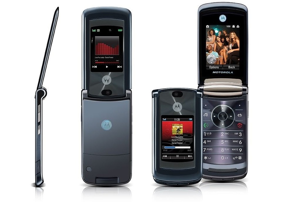 Os celulares Motorola Razr2 V8 e V9 tinham dois displays e câmera traseira de 2 MP (Foto: Divulgação/Motorola)