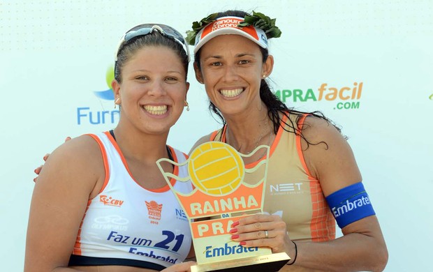 Rebecca e Talita vôlei rainha da praia 2013 (Foto: Mauricio Kaye / CBV)