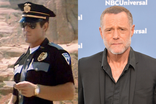 Jason Beghe em 1991 e atualmente (Foto: Divulgação)