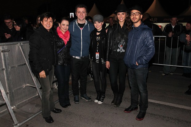 Xororó e Noely, Lucas Lima, Sandy, Junior e a namorada no show de John Mayer (Foto: Manuela Scarpa / Foto Rio News)