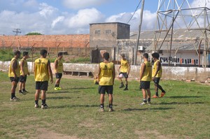 São Raimundo - treino (Foto: Lia Anjos - GloboEsporte.com)