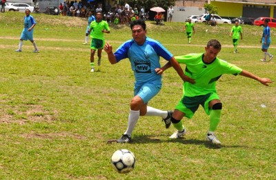 Campeonato amador de futebol em Corumbá (Foto: Marcos Boaventura/PMC)