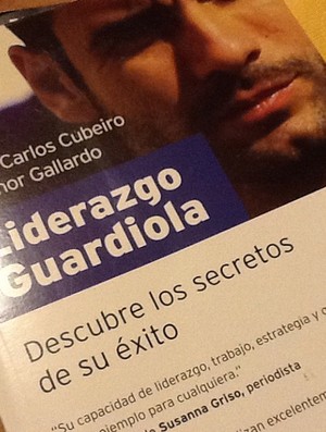 Livro de cabeceira de Miralles é obra sobre os segredos do sucesso de Guardiola (Foto: Reprodução / Instagram)