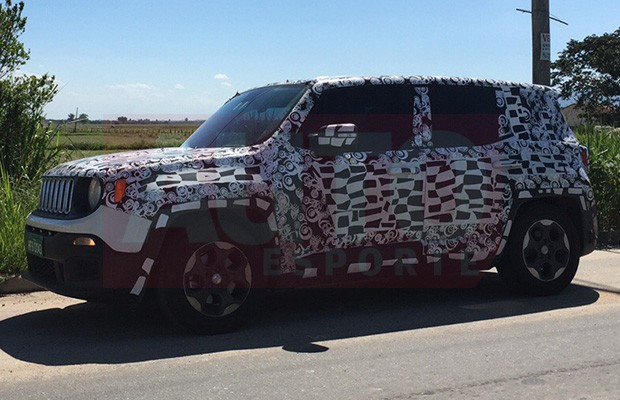 Jeep Renegade é flagrado no interior de São Paulo (Foto: Diogo Sidi / Autoesporte)