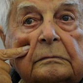 Morre diretor de teatro russo Yuri Liubimov (AFP)