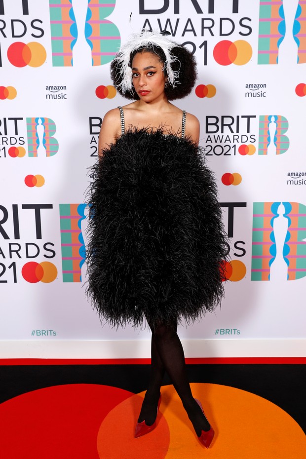 LONDON, ENGLAND - MAY 11: Celeste poses in the media room during The BRIT Awards 2021 at The O2 Arena on May 11, 2021 in London, England. (Photo by JMEnternational/JMEnternational for BRIT Awards/Getty Images) (Foto: JMEnternational for BRIT Awards/)