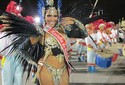 Veja imagens do desfile das campeãs de São Paulo