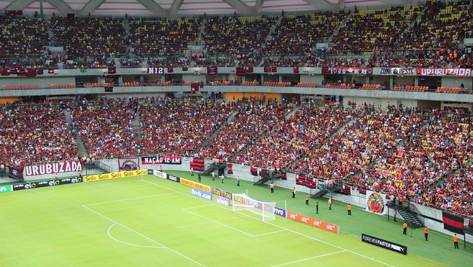 Mais de 40 mil pessoas foram a Arena Amazônia ver Botafogo e Flamengo, neste sábado, em Manaus   (Foto: Adeilson Albuquerque)