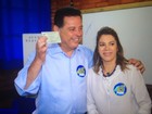 Candidato à reeleição, Marconi Perillo vota em escola de Palmeiras de Goiás