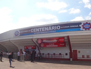 Estádio Centenário, casa do Inter em Caxias, tem pouca procura por ingressos (Foto: Hector Werlang/Globoesporte.com)
